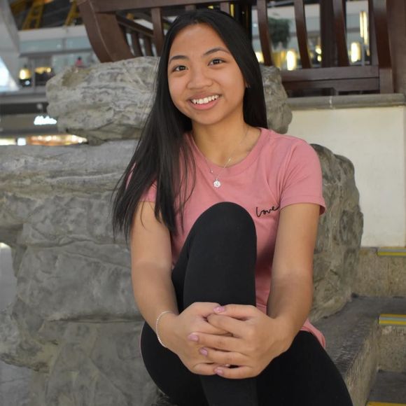 Meet your Posher, Kaitlyn - Picture 1 of 1